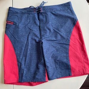 Vineyard Vine Men’s swim board shorts trunks